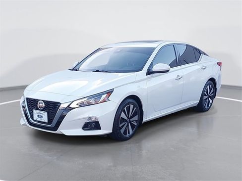 Used 2019 Nissan Altima 2.5 SV image 7