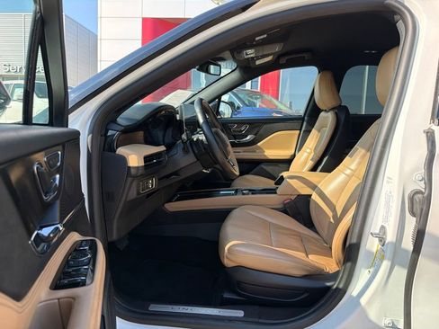 Used 2023 Lincoln Corsair Reserve w/ Jet Appearance Package FWD image 13