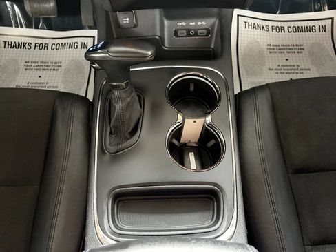 Used 2019 Dodge Durango GT AWD/4WD image 29
