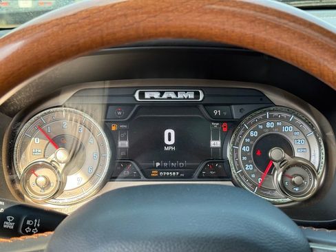 Used 2019 RAM 1500 Limited image 18