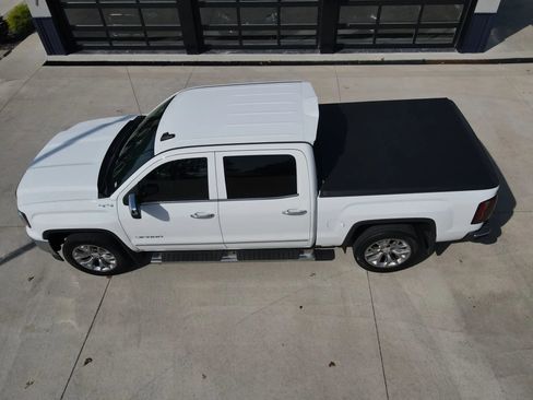 Used 2017 GMC Sierra 1500 SLT w/ SLT Premium Package image 54