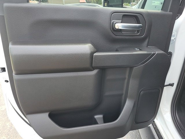 New 2026 Chevrolet Silverado 2500 Custom w/ Custom Value Package AWD/4WD image 15