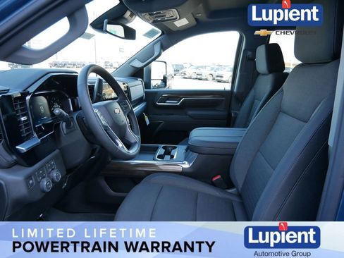 New 2026 Chevrolet Silverado 3500 LT image 14