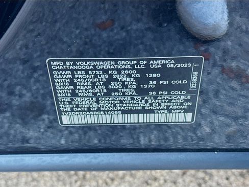 Used 2024 Volkswagen Atlas SE image 38