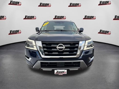 Used 2021 Nissan Armada SL w/ Captain's Chairs Package image 2