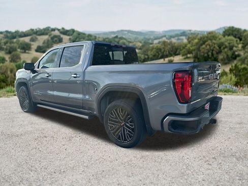 Used 2022 GMC Sierra 1500 Denali w/ Denali Reserve Package AWD/4WD image 8