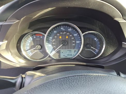 Used 2016 Toyota Corolla LE FWD image 15