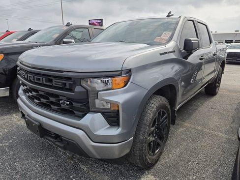Used 2023 Chevrolet Silverado 1500 Custom w/ LPO, Dark Essentials Package AWD/4WD image 3