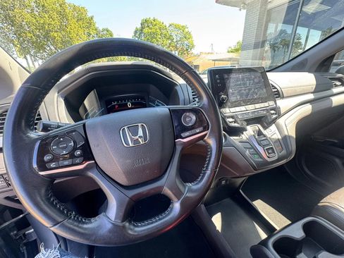 Used 2019 Honda Odyssey EX-L image 21