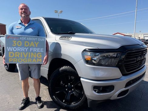 Used 2020 RAM 1500 Big Horn AWD/4WD image 1