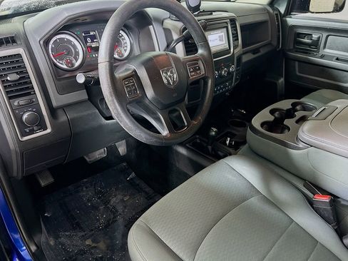 Used 2017 RAM 2500 Tradesman w/ Chrome Appearance Group image 10