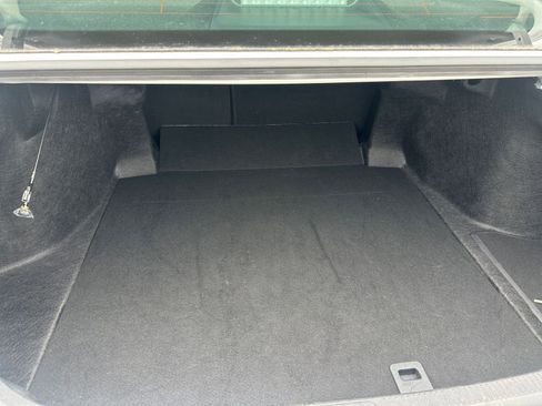 Used 2025 Toyota Camry SE image 31