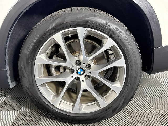 Used 2020 BMW X5 sDrive40i w/ Convenience Package RWD image 38