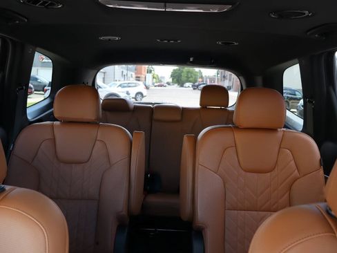 Used 2025 Kia Telluride EX X-Line AWD/4WD image 6