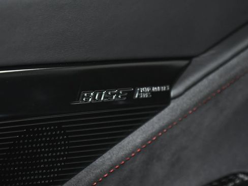 Used 2024 Chevrolet Corvette Stingray Premium Conv w/ Z51 Performance Package RWD image 31