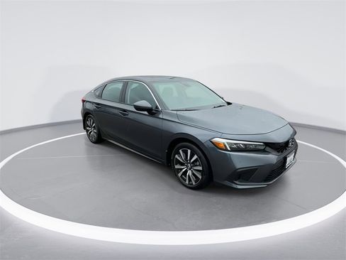 Used 2024 Honda Civic EX-L image 2