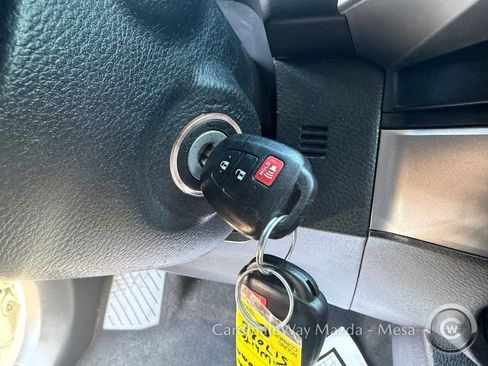 Used 2022 Toyota Tacoma SR5 w/ Technology Package image 29