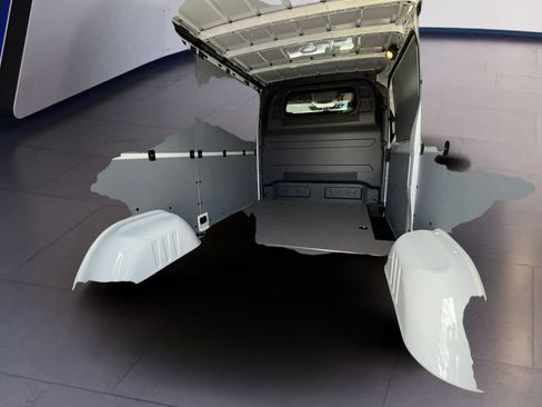 New 2025 Mercedes-Benz Sprinter 2500 image 5