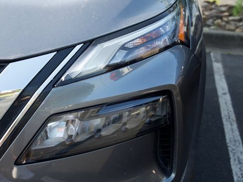 Used 2022 Nissan Rogue Sport S FWD image 10