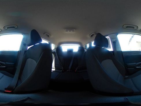Used 2025 Kia Soul LX w/ LX Technology Package FWD image 40