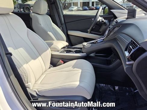 Certified 2025 Acura RDX SH-AWD image 16