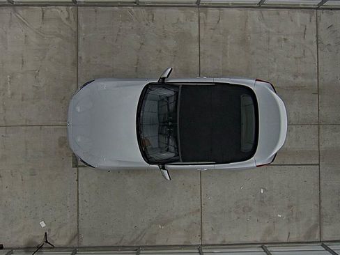 Used 2021 BMW Z4 sDrive30i w/ Convenience Package image 17