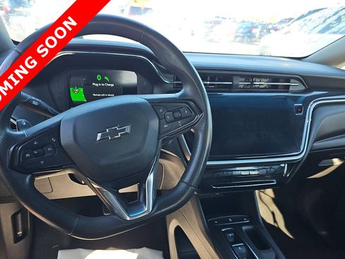 Used 2022 Chevrolet Bolt LT image 5