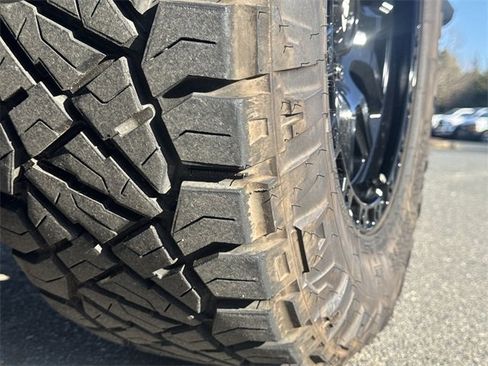 Used 2023 Chevrolet Silverado 1500 RST w/ Z71 Off-Road Package image 19