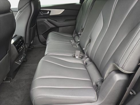 Used 2024 Acura MDX FWD image 11