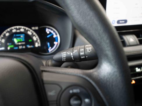 Used 2024 Toyota RAV4 XLE image 14