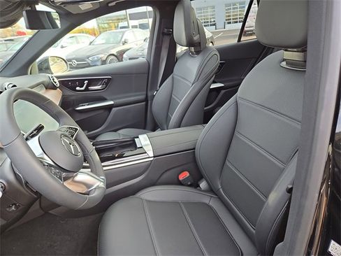 New 2026 Mercedes-Benz GLC 300 4MATIC image 24