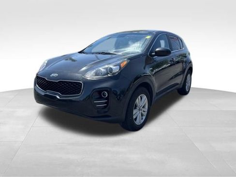Used 2019 Kia Sportage LX AWD/4WD image 3