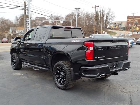 Certified 2021 Chevrolet Silverado 1500 LT Trail Boss w/ LT Trail Boss Premium Package image 3