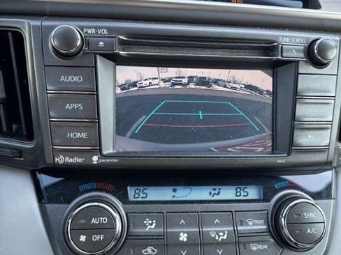 Used 2015 Toyota RAV4 XLE image 11