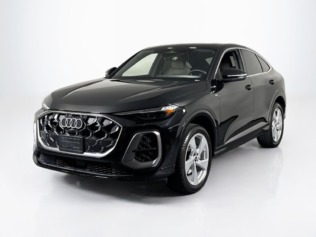 Used 2025 Audi Q5 Premium Plus AWD/4WD image 1