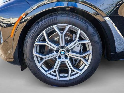 New 2026 BMW X7 xDrive40i AWD/4WD image 9