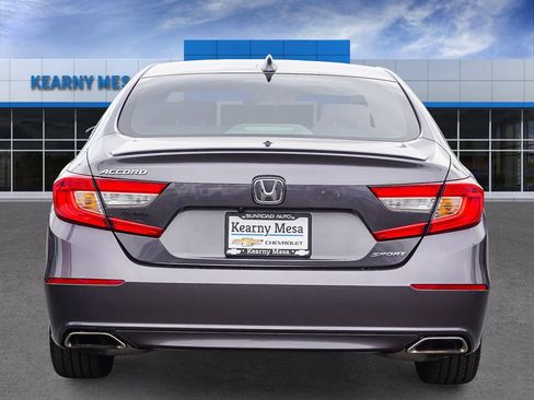 Used 2020 Honda Accord Sport image 5