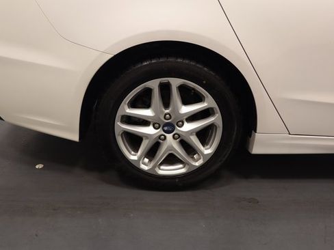 Used 2020 Ford Fusion SE w/ Equipment Group 151A image 26