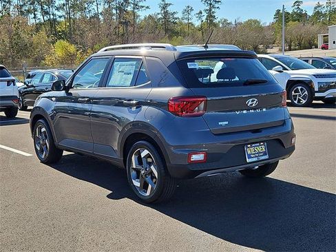 New 2026 Hyundai Venue SEL image 7