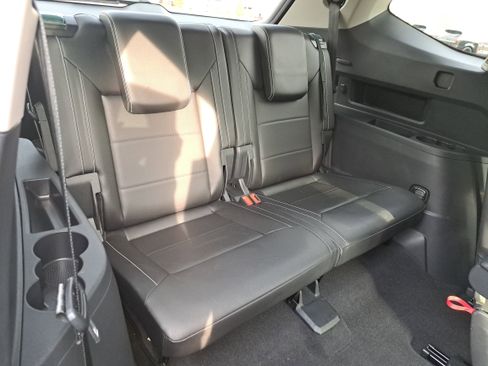 Certified 2023 Volkswagen Atlas SEL image 12