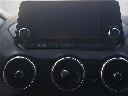 Used 2025 Nissan Sentra S image 12