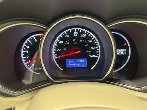 Used 2014 Nissan Murano LE w/ Platinum Edition Package image 23