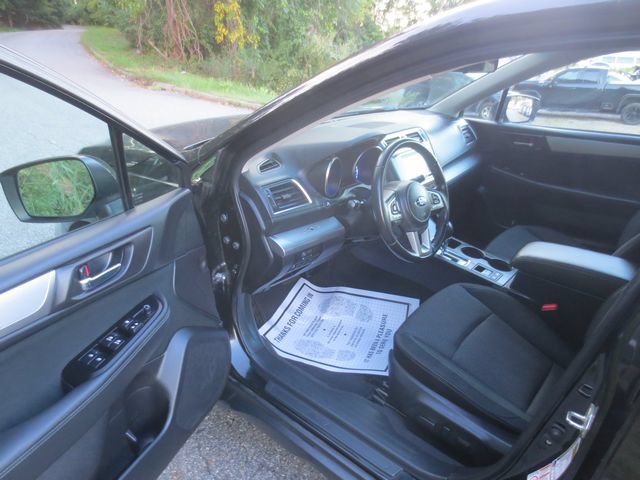 Used 2017 Subaru Outback 2.5i Premium AWD/4WD image 7