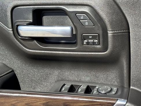 Used 2021 GMC Sierra 1500 SLT image 24