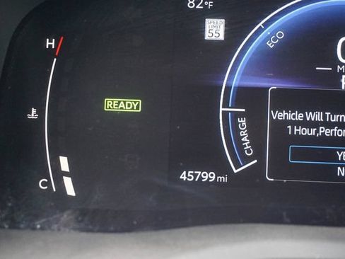 Used 2025 Toyota Camry SE FWD image 23