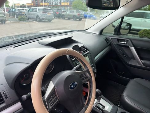 Used 2015 Subaru Forester 2.5i Limited w/ Popular Package #2 AWD/4WD image 9