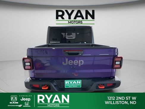 New 2026 Jeep Gladiator Mojave AWD/4WD image 8