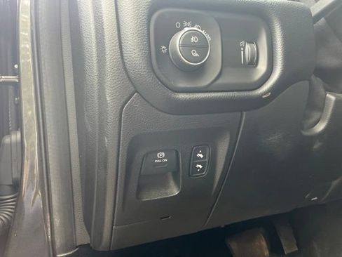Used 2020 RAM 1500 Big Horn AWD/4WD image 28