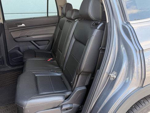 Used 2022 Volkswagen Atlas SE AWD/4WD image 8