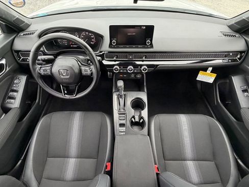 Used 2024 Honda Civic Sport image 14